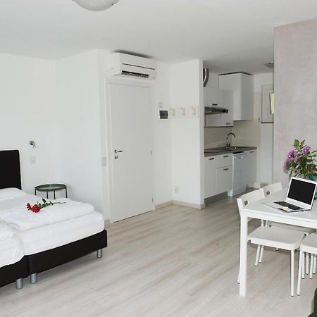 Residence Parco Lago Di Garda Malcesine Eksteriør billede