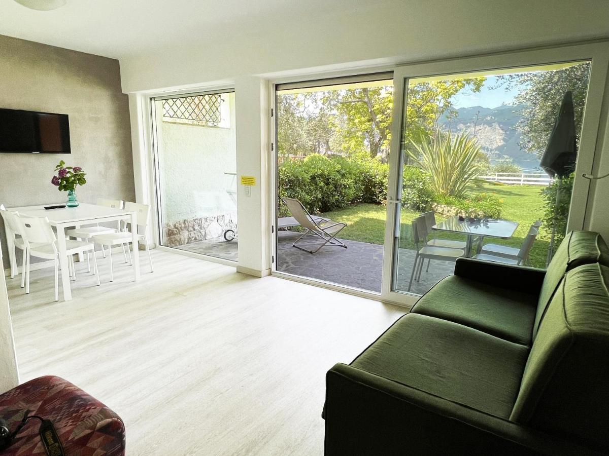 Residence Parco Lago Di Garda Malcesine Eksteriør billede