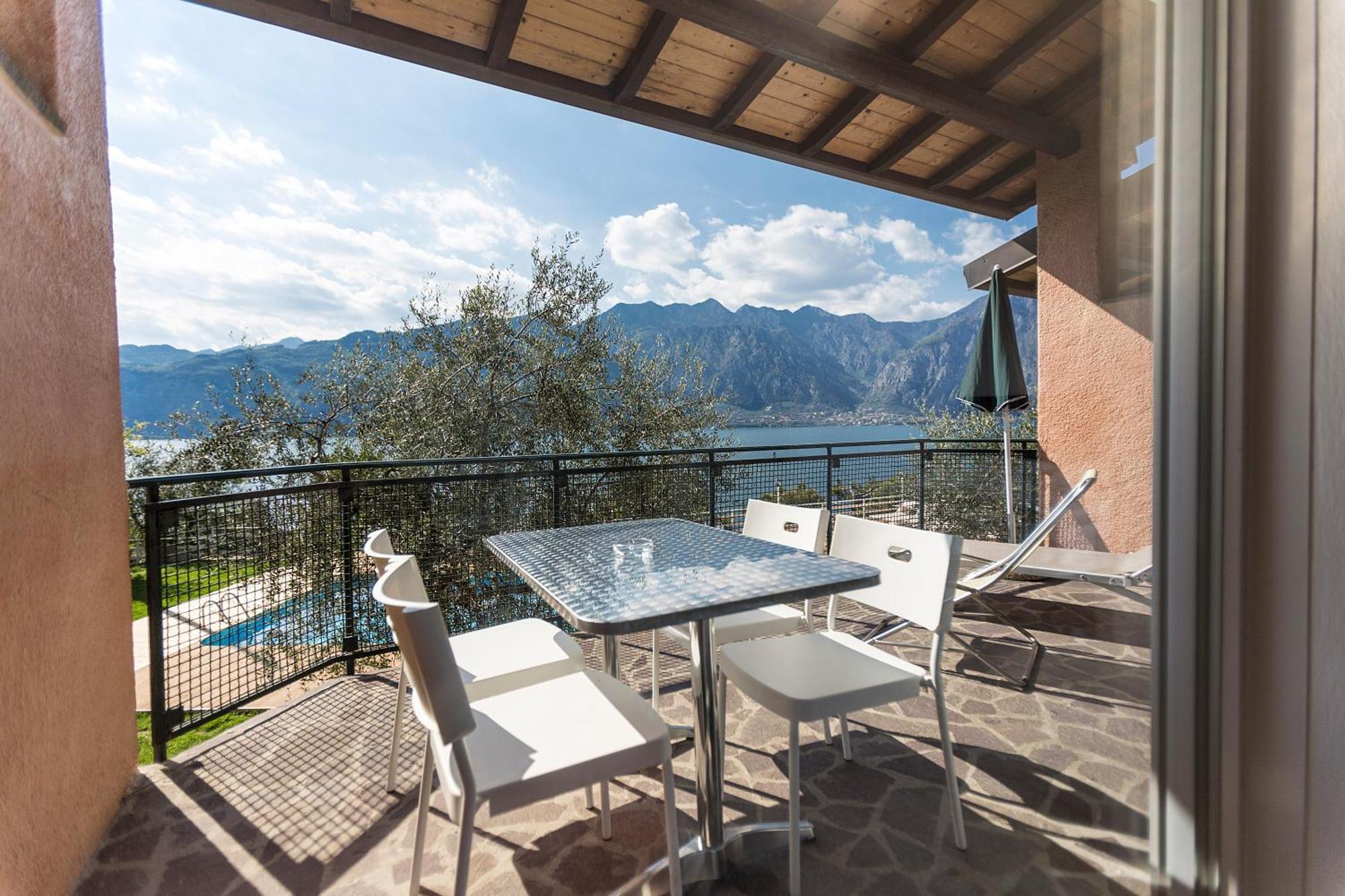 Residence Parco Lago Di Garda Malcesine Eksteriør billede
