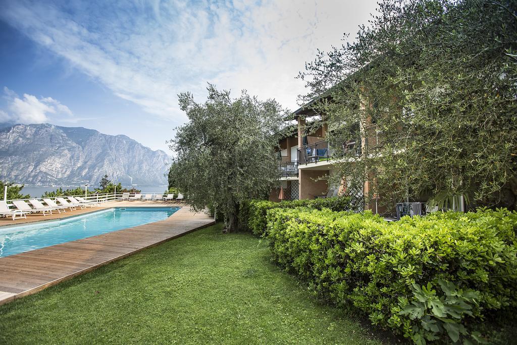 Residence Parco Lago Di Garda Malcesine Eksteriør billede